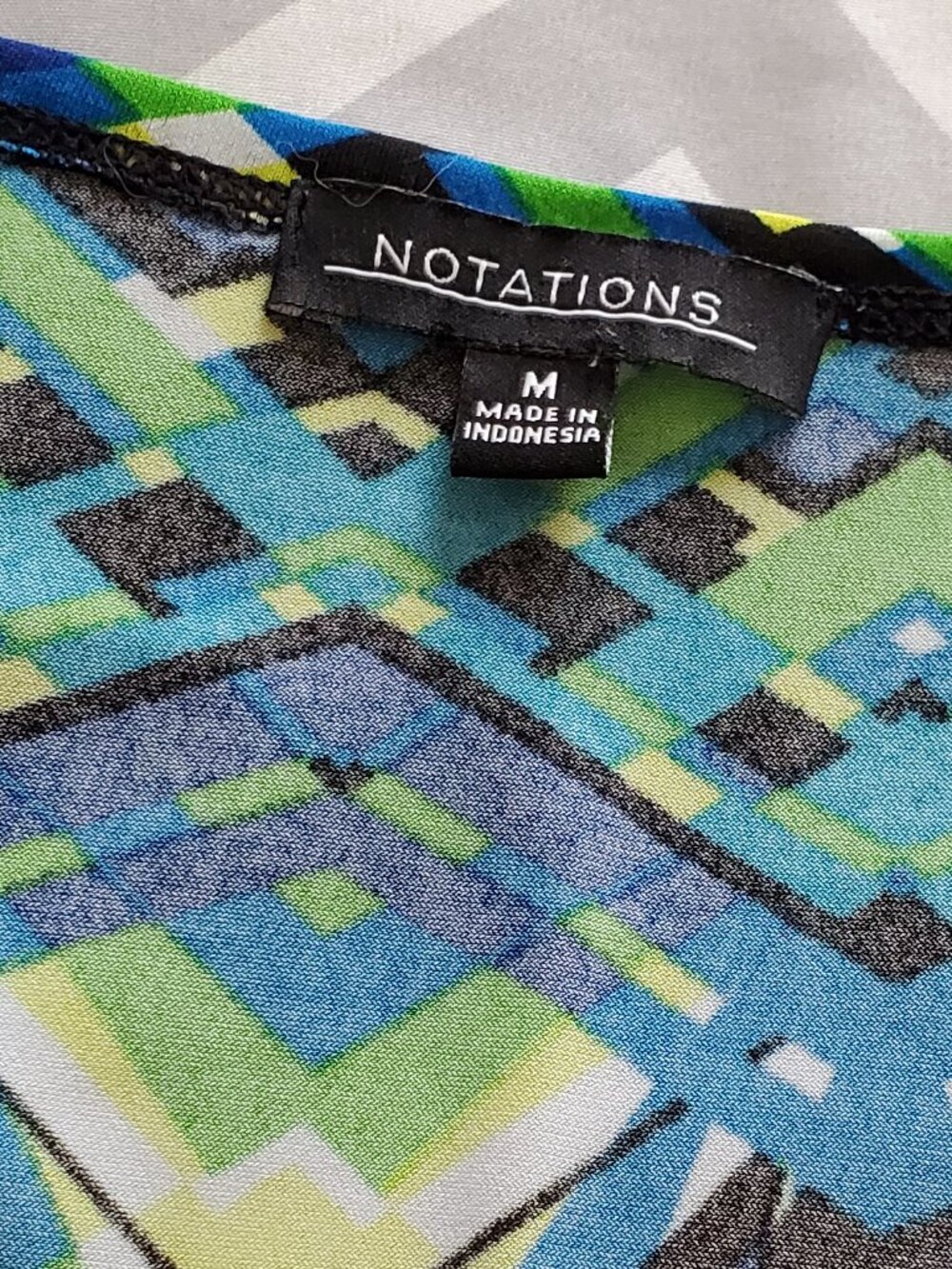 Notations Sleeveless Geometric Print Blouse Top Shirt - Picture 5 of 5